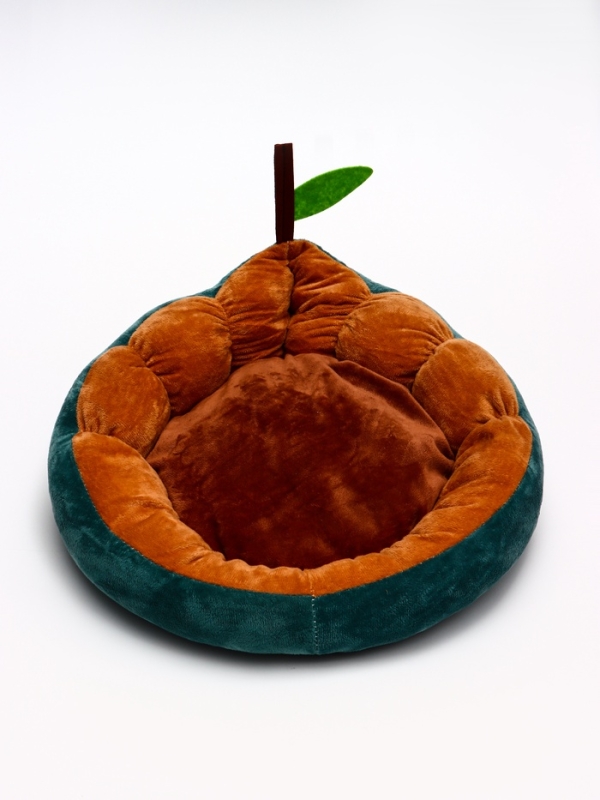 Лежанка для животных  Лежанка для животных "Груша", 40*40 см, бежевая