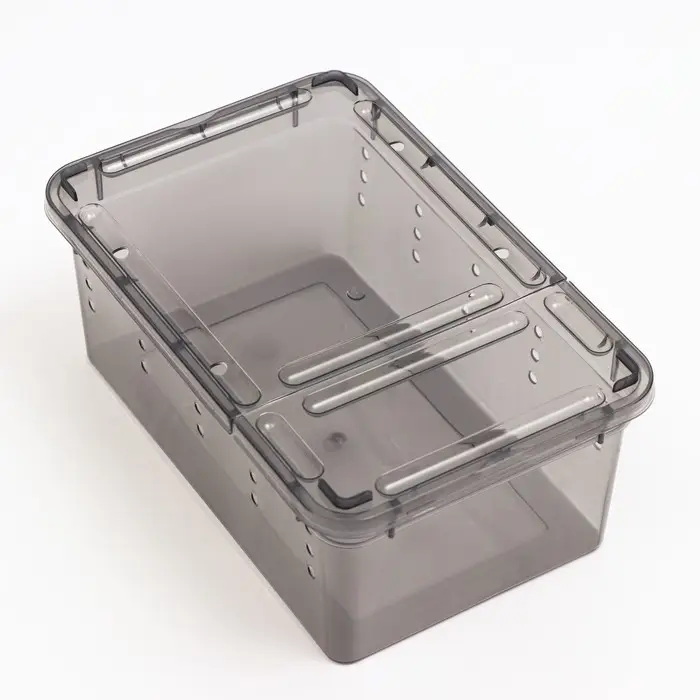 Переноска - отсадник для рептилий, 19 х 12,5 х 7,5 см, черная Переноска - отсадник для рептилий, 19 х 12,5 х 7,5 см, черная