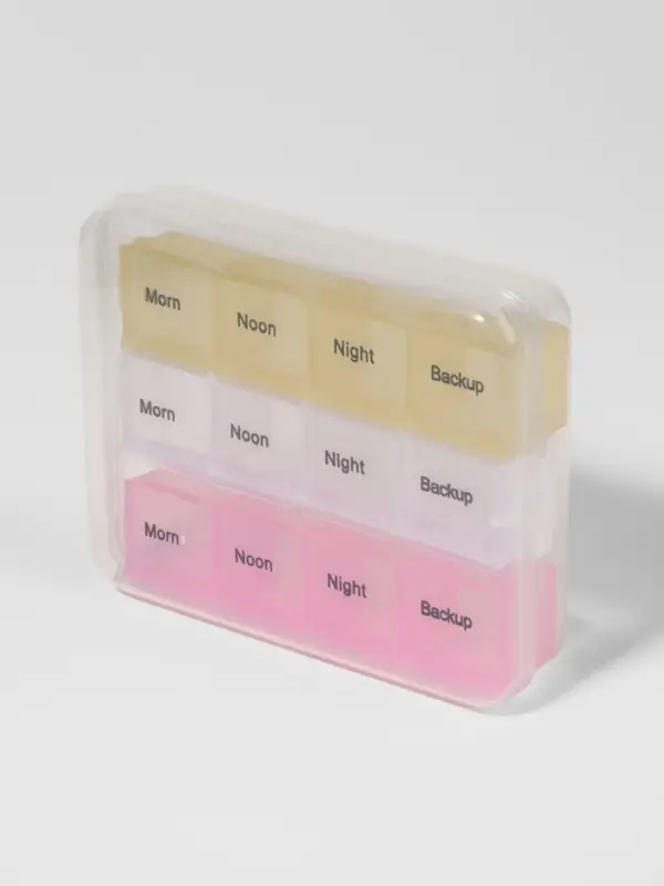 Таблетница - органайзер, английские буквы, утро/день/вечер/ночь, 3 контейнера по 4 секции, МИКС