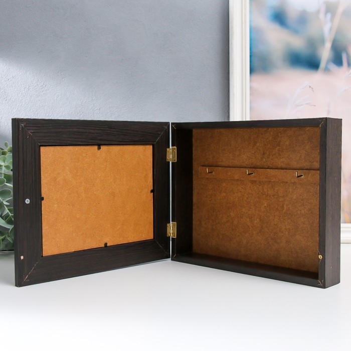 Ключница Ключница "Цветы" венге 19х24 см МИКС