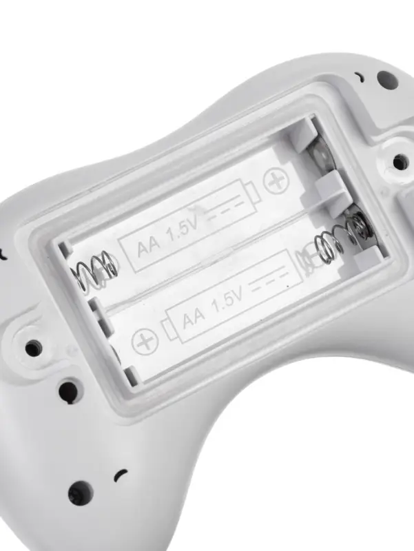 Акула радиоуправляемая &laquo;Белая&raquo;, плавает, брызгает водой, работает от аккумулятора, цвет синий