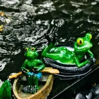 Садовая фигура из полистоуна &laquo;Лягушка в лодке&raquo;, 14&times;13&times;9.5 см, плавающая