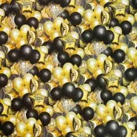 Бумага упаковочная крафтовая «С днём рождения», 60 х 90 см Бумага упаковочная крафтовая «С днём рождения», 60 х 90 см