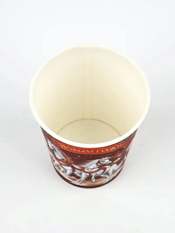 Стакан бумажный "Три лошадки" , красный (250 мл)