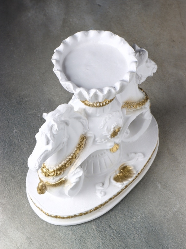 Подсвечник Подсвечник "Лошади" 21х13х21 см, белый