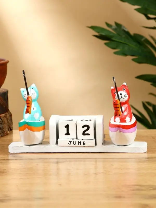 Календарь настольный «Котики рыбаки», 19×10×10 см, дерево