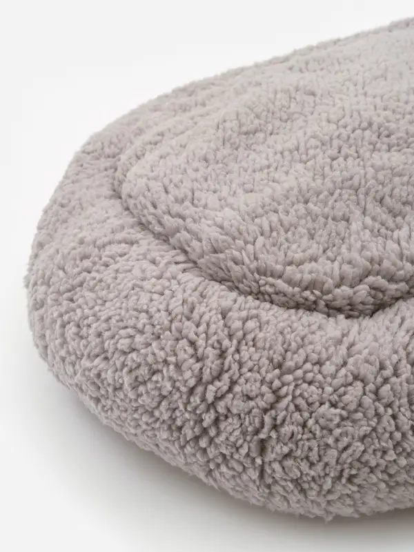 Лежанка для животных &laquo;Уют&raquo;, мягкий мех, 45&times;35&times;11 см, серая