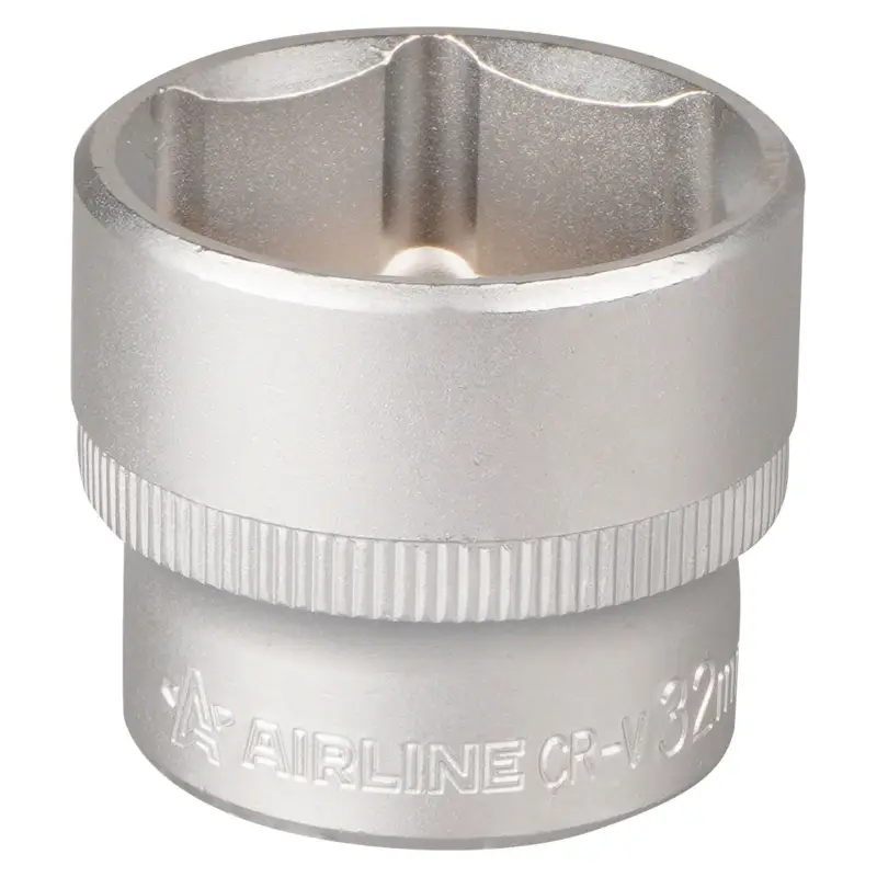 Головка торцевая 1/2"DR шестигранная 32мм, L=38мм пласт.подвес