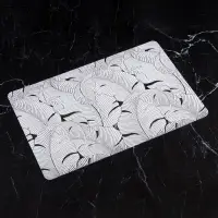 Салфетки сервировочные на стол &laquo;Мираж&raquo;, 4 шт., 30&times;45 см, белые