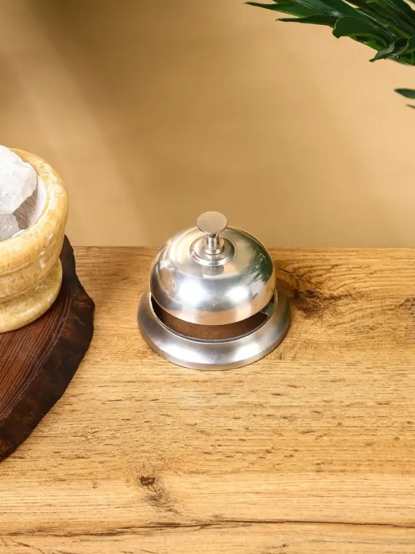 Звонок настольный, латунь 9,5х9,5х7,5 см Звонок настольный, латунь 9,5х9,5х7,5 см