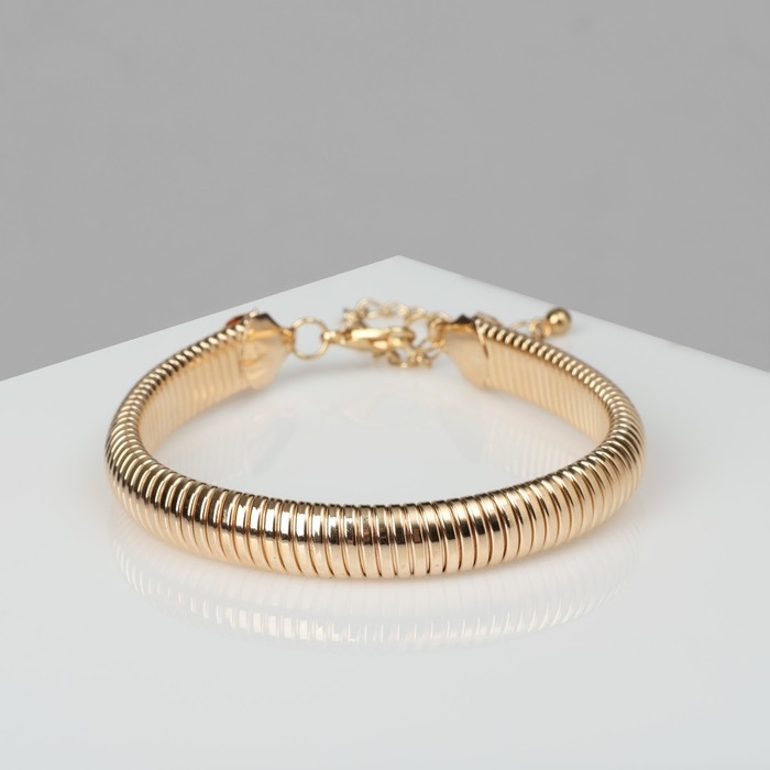 Браслет металл «Рельеф» узкий, 26 см, цвет золото