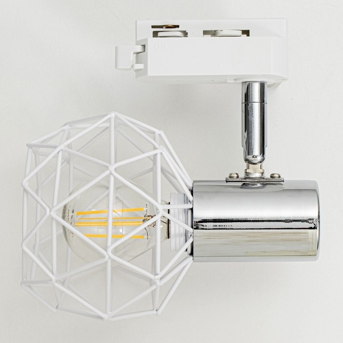 Светильник трековый Светильник трековый "Арпи" Е14 40Вт белый 15х12х18см