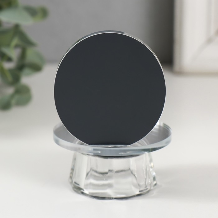 Сувенир стекло  Сувенир стекло "Колечки на зеркальной подставке" 6х5х8 см