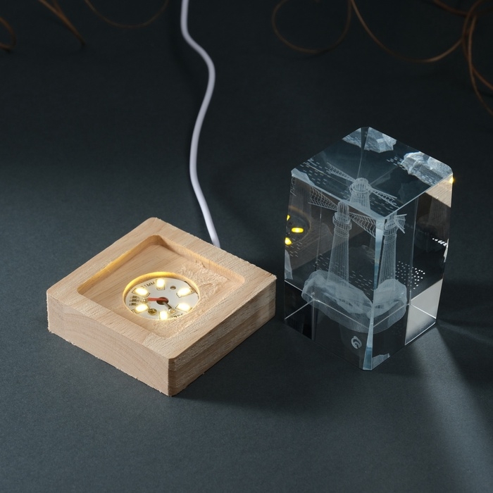 Сувенир стекло подсветка  Сувенир стекло подсветка "Прямоугольник. Маяк" подставка дерево, USB 7х7х10