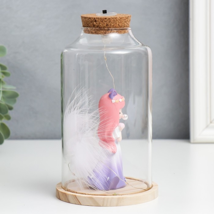 Сувенир полистоун световой  Сувенир полистоун световой "Девочка с ушками, шариком и пером" 10х10х17,5 см