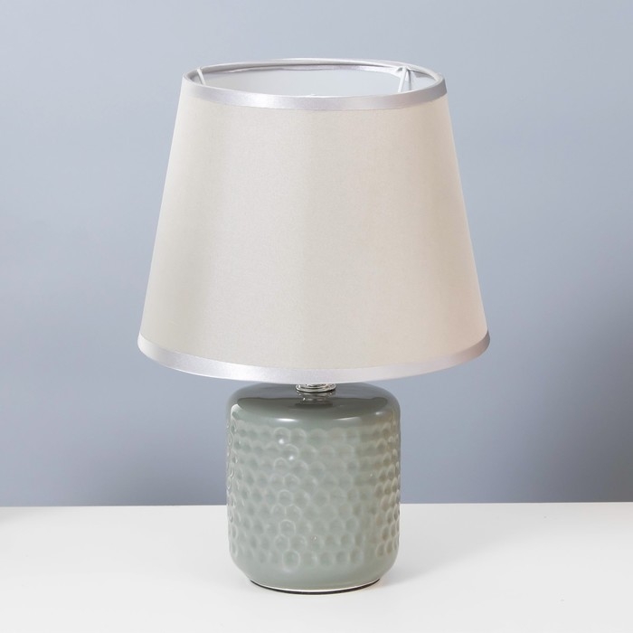 Настольная лампа Настольная лампа "Манолия" Е14 40Вт серый 18х18х27 см RISALUX