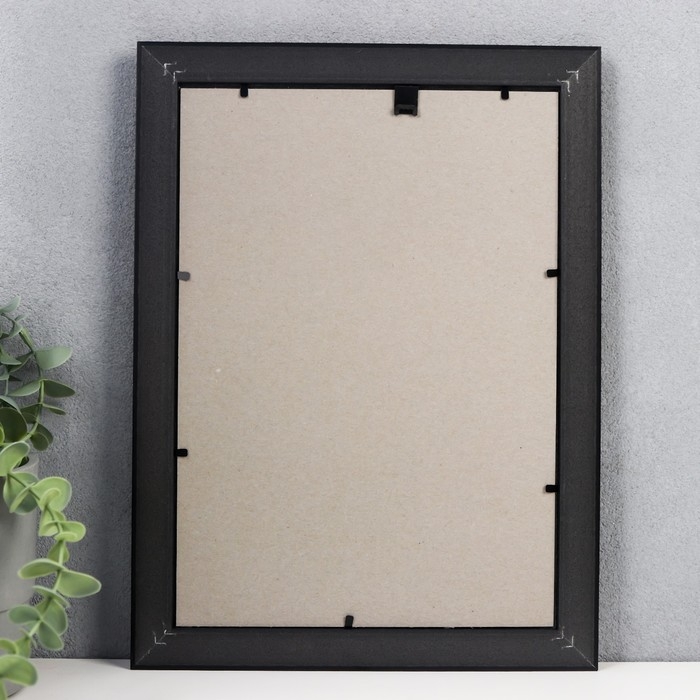 Фоторамка пластик 21х30 см 780 латунь (25/500) Фоторамка пластик 21х30 см 780 латунь (25/500)