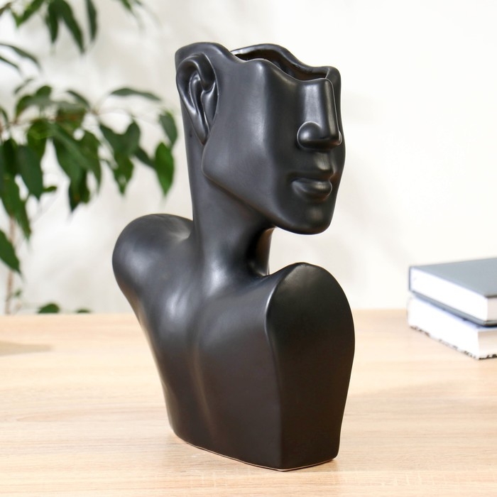 Ваза керамика настольная Ваза керамика настольная "Изящный профиль" h-28 см, чёрный