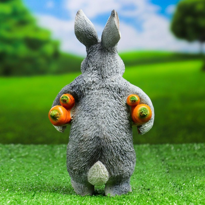 Садовая фигура  Садовая фигура "Зайка несет морковь" 9х13х22см