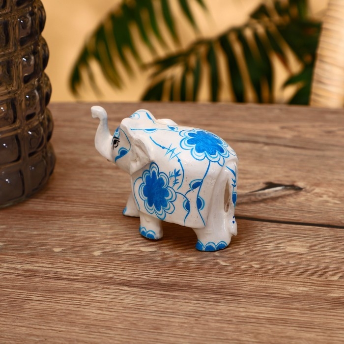 Сувенир Сувенир "Слон - цветочная роспись" дерево 8 см