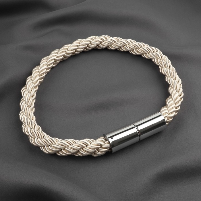 Подхват для штор «Шнур витой», d = 1,5 × 59 см, цвет молочный Подхват для штор «Шнур витой», d = 1,5 × 59 см, цвет молочный