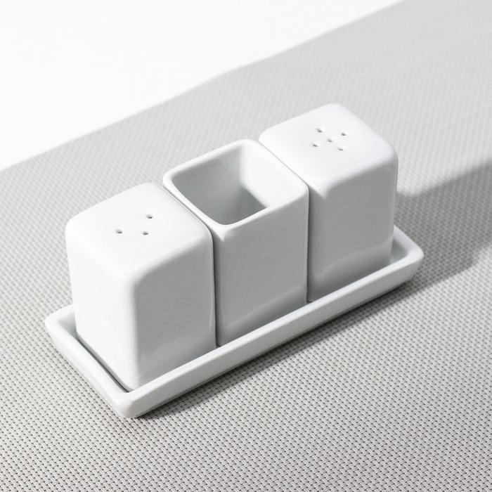 Набор для специй фарфоровый &laquo;Уют&raquo;, 4 шт, солонка 50 мл, перечница 50 мл, стаканчик 60 мл, цвет белый