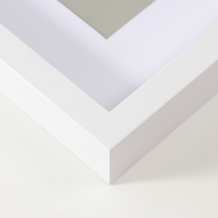 Фоторамка МДФ "Valerie" 40х50 см с паспарту 30х40 см, белый (пластиковый экран)