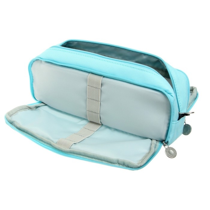 Пенал школьный на молнии 3-х секционный, голубой Пенал школьный на молнии 3-х секционный, голубой