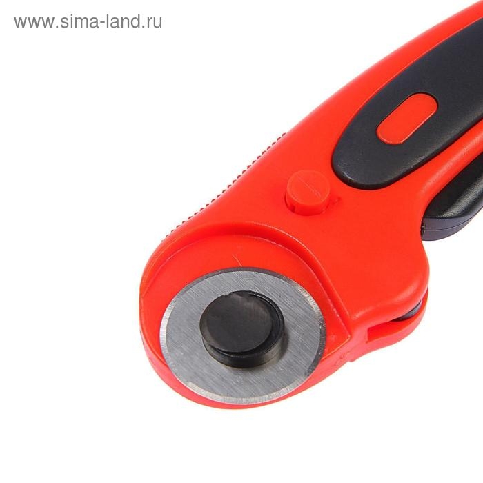 Дисковый нож ЛОМ, пластиковый корпус, лезвие-ролик, 28 мм + ПОДАРОК лезвия-ролики - 3 шт. Дисковый нож ЛОМ, пластиковый корпус, лезвие-ролик, 28 мм + ПОДАРОК лезвия-ролики - 3 шт.