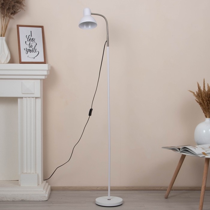 Торшер  Торшер "Деко" Е27 40Вт белый 21,5х21,5х165 см