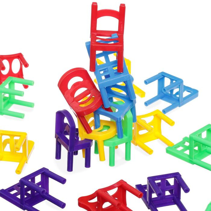 Новогодняя настольная игра «Новый год: Посиделки. Подарок под ёлкой», 24 карты, 20 стульев, звонок, 5+ Новогодняя настольная игра «Новый год: Посиделки. Подарок под ёлкой», 24 карты, 20 стульев, звонок, 5+