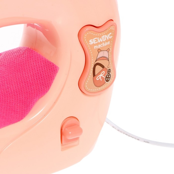 Швейная машинка «Рукодельница» Швейная машинка «Рукодельница»