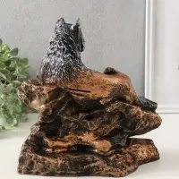 Копилка "Волк на скале" 16х28х27 см, бронза с серебром Копилка "Волк на скале" 16х28х27 см, бронза с серебром