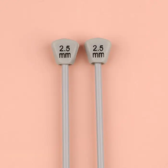 Спицы для вязания, прямые, с тефлоновым покрытием, d=2.5 мм, 35 см, 2 шт. Спицы для вязания, прямые, с тефлоновым покрытием, d=2.5 мм, 35 см, 2 шт.