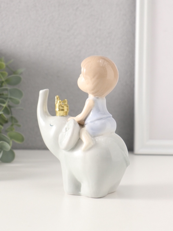 Фигурка керамика «Малыш на слоне», 4.5×10.5×13 см Фигурка керамика «Малыш на слоне», 4.5×10.5×13 см