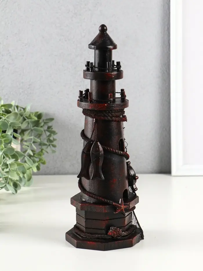 Сувенир интерьерный дерево "Маяк со штурвалом" красно-коричневый 10х10х30 см Сувенир интерьерный дерево "Маяк со штурвалом" красно-коричневый 10х10х30 см