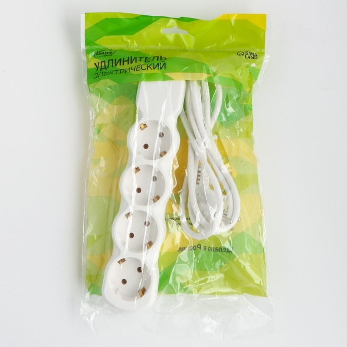 Удлинитель Luazon Lighting ECO, 4 розетки, 1,7 м, 16 А, 3500 Вт, ПВС 3х1 мм2, с з/к Удлинитель Luazon Lighting ECO, 4 розетки, 1,7 м, 16 А, 3500 Вт, ПВС 3х1 мм2, с з/к