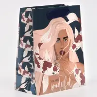 Пакет подарочный ламинированный, упаковка, «Ты замечательная», радужная голография, S 12 х 15 х 5.5 см