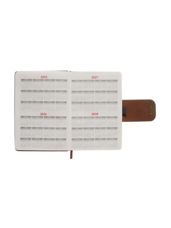 Ежедневник недатированный формат А5, с хлястиком, 96л, линия, пвх, Коричневый Ежедневник недатированный формат А5, с хлястиком, 96л, линия, пвх, Коричневый