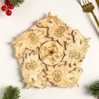 Подставка под горячее Лошадь в цветах,20см, можжевельник