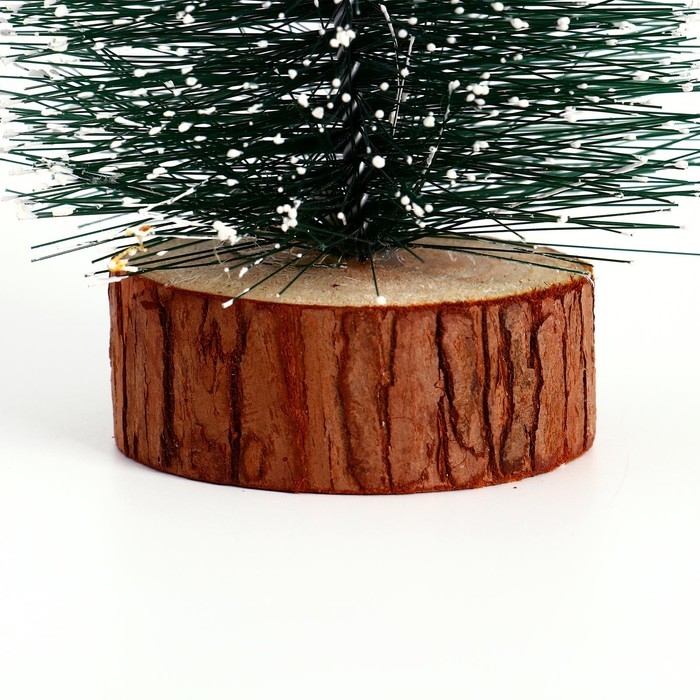 Новогодний декор «Ёлочка зелёная в снегу» 8 × 8 × 30 см Новогодний декор «Ёлочка зелёная в снегу» 8 × 8 × 30 см