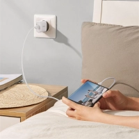 Зарядное устройство UGREEN USB-A QC 3.0 18W Charger CD122 (White) (10133)