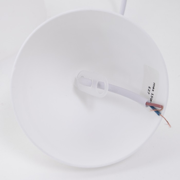 Люстра BayerLux Подвес BayerLuxная  Люстра BayerLux Подвес BayerLuxная "Ланди" E27 15Вт белый