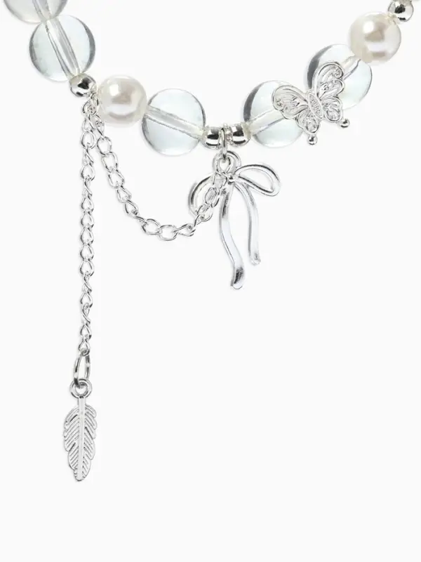 Браслет с подвесками &laquo;Сахарный. Перо и бант&raquo;, d=6 см, шар №10/8, белый радужный в серебре