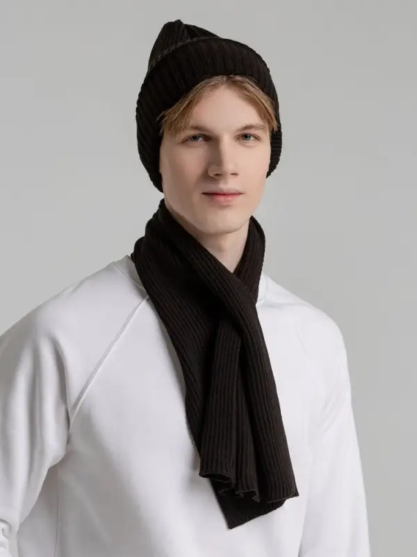 Шапка Yong, черная Шапка Yong, черная