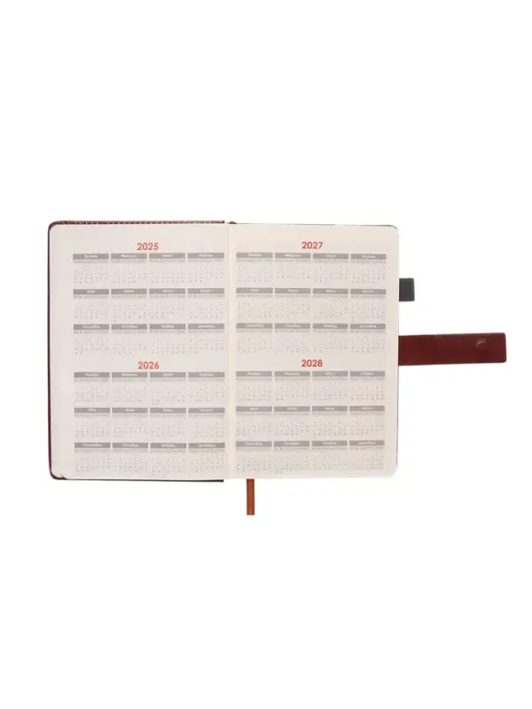 Ежедневник недатированный формат А5, с хлястиком, 112л, линия, держатель, пвх, Коричневый Ежедневник недатированный формат А5, с хлястиком, 112л, линия, держатель, пвх, Коричневый