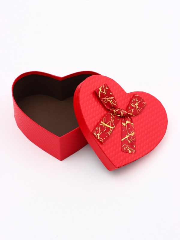 Набор коробок 3 в 1 сердца 22 х 20 х 9;  18.5 х 17 х 7.5; 1 6 х 14 х 6 см