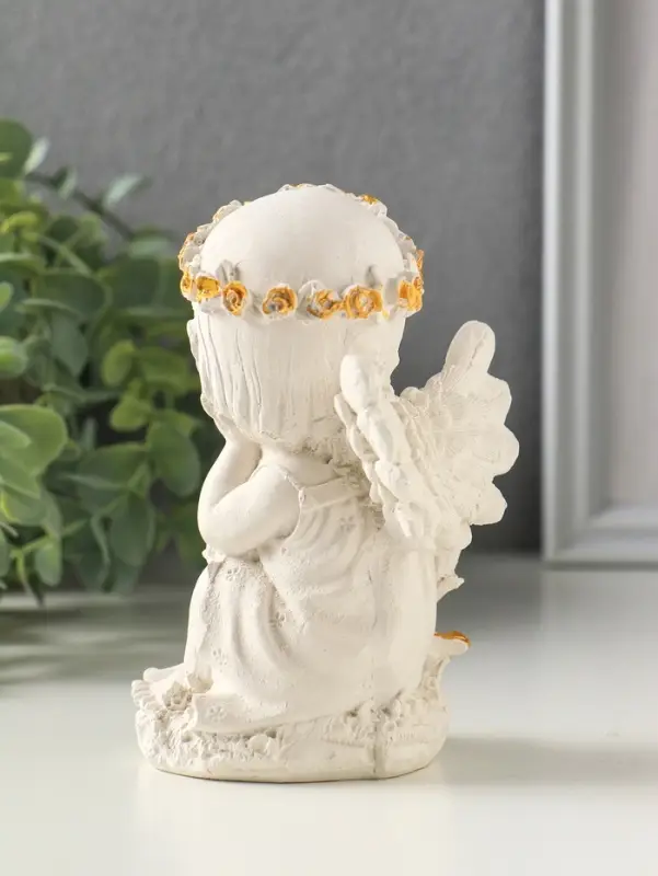 Фигурка гипс &laquo;Ангел в цветах&raquo;, 13&times;8 см, белая