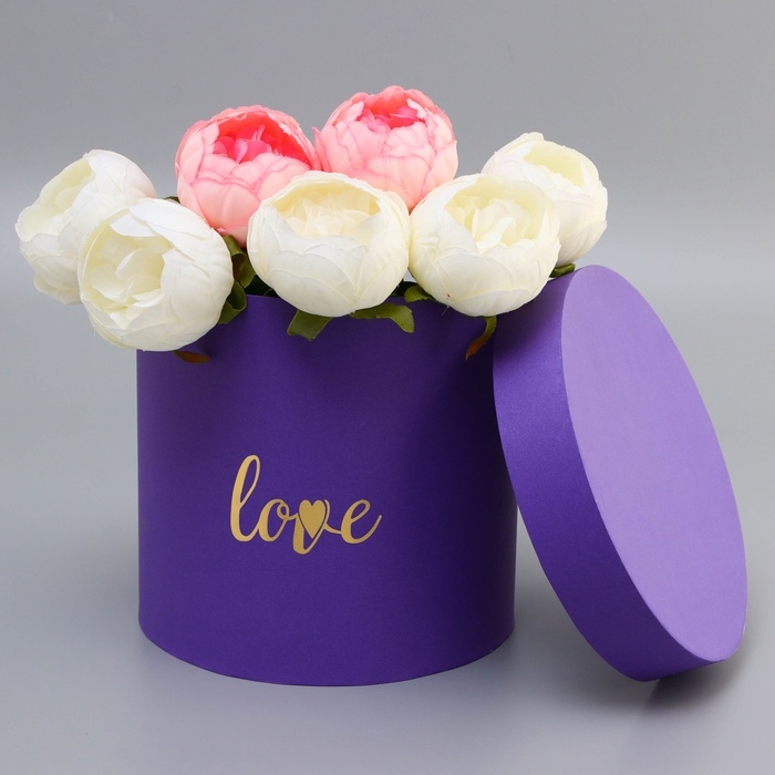 Коробка круглая,с тиснением"Love",фиолетовая 21*21*21см