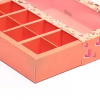 Коробка под 8 конфет + шоколад, с окном, «Лисички» 17.7×17.85×3.85 см